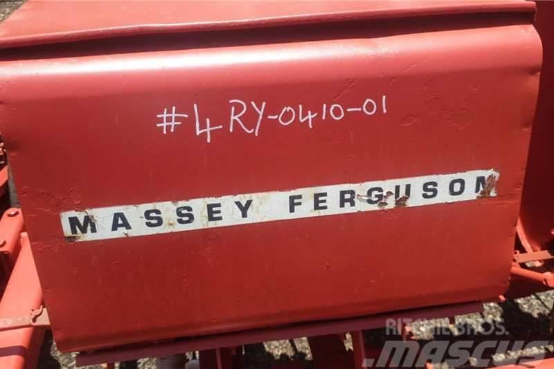 Massey Ferguson 4 Row Planter Muud veokid