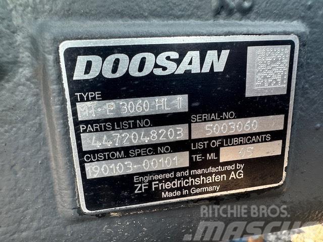 Doosan DX 160 REAL AXLES ZF MT-E 3060 Sillad