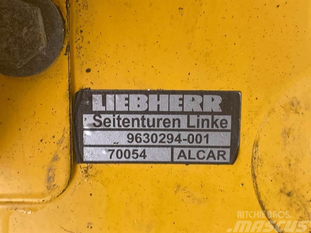 Liebherr A934C-9630294-Side door left/Seitentuer links Raamid
