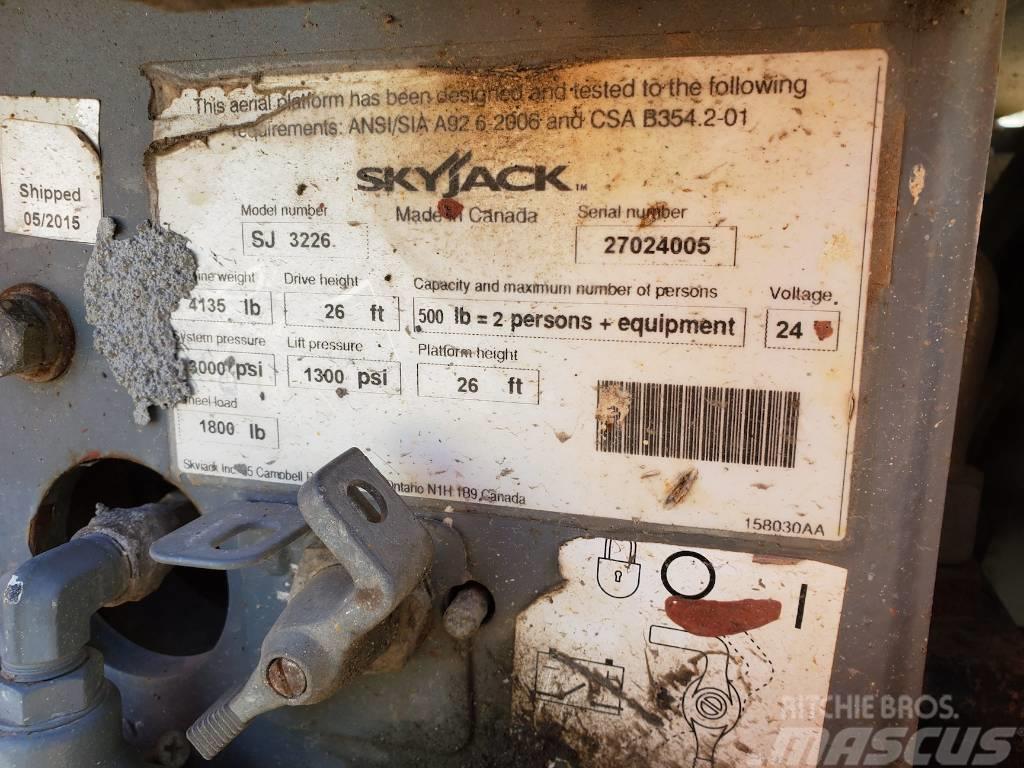 SkyJack SJ 3226 Käärtõstukid