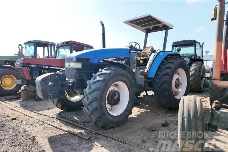 New Holland TM150Â TractorÂ Now stripping for spar Traktorid