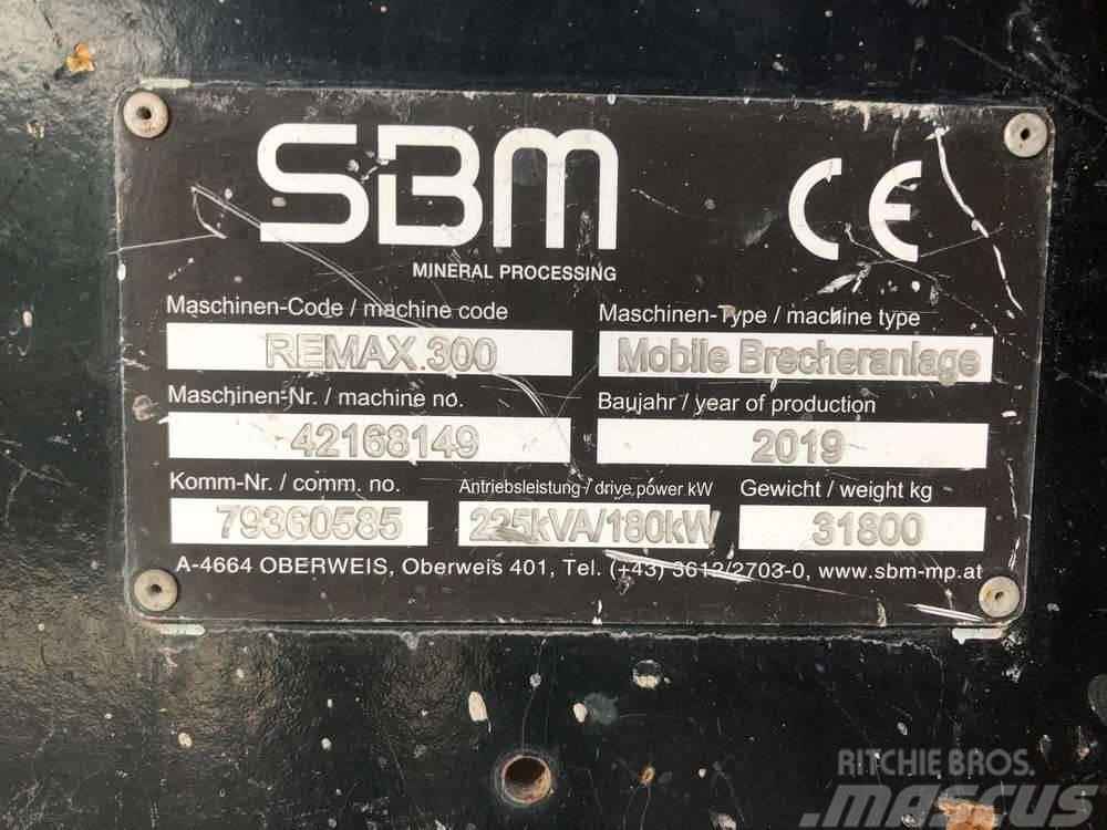 SBM Remax 300 Iseliikuvad purustid