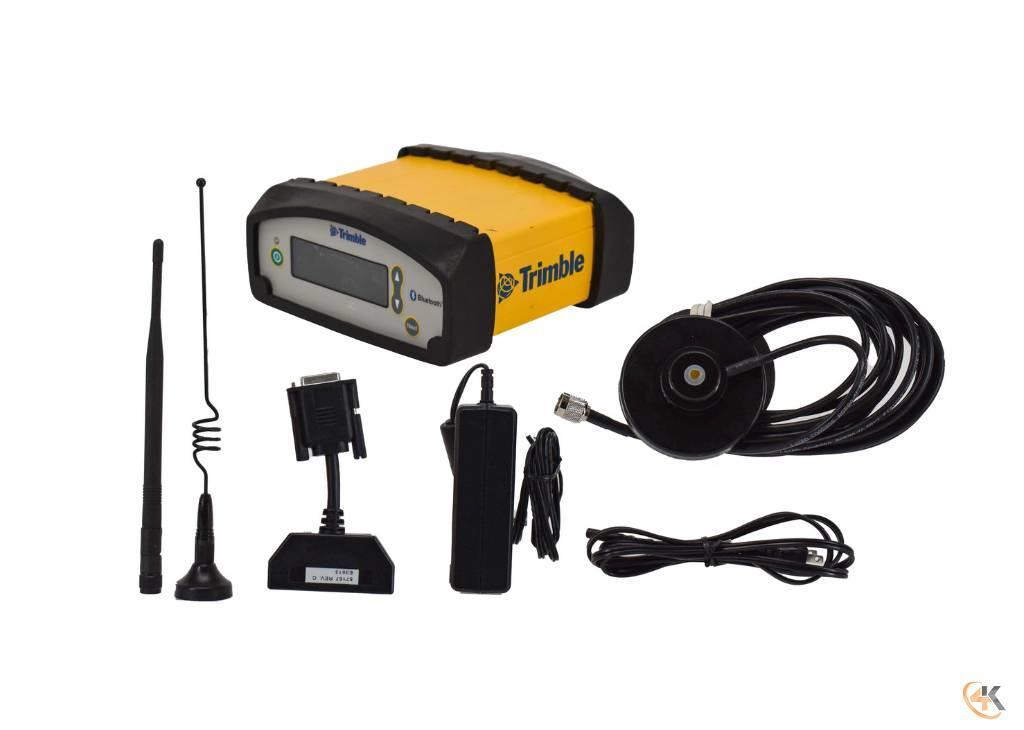 Trimble SNB900 GPS Radio Repeater w/ Internal 900MHz Radio Muud osad