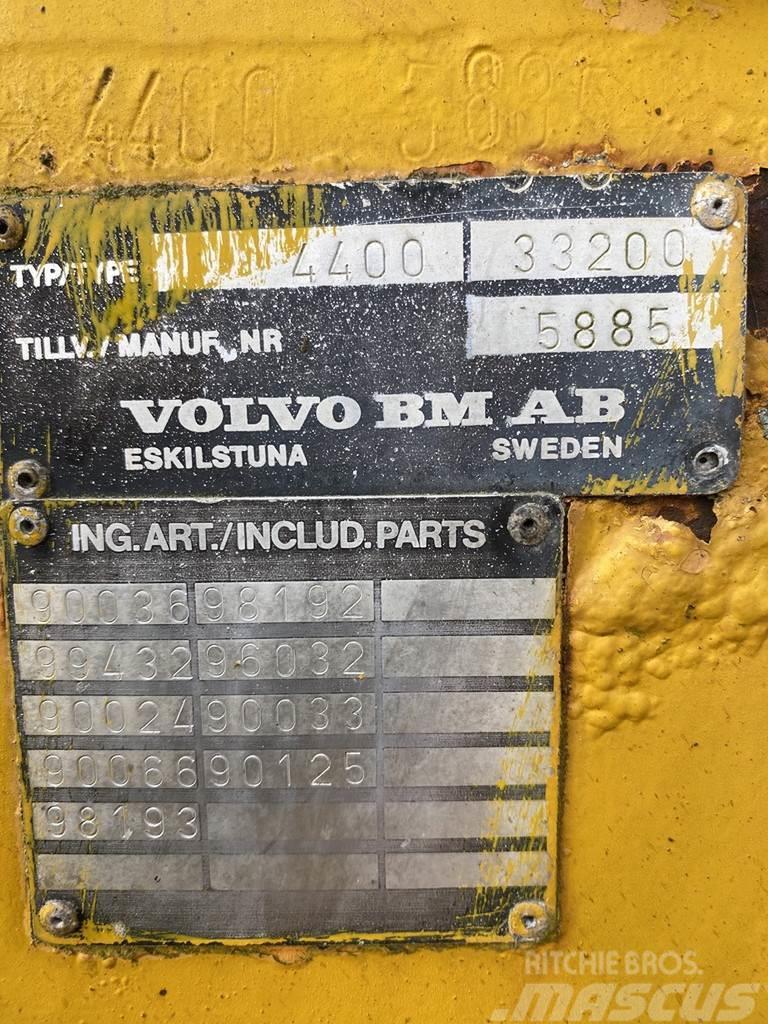 Volvo BM 4400 Rataslaadurid