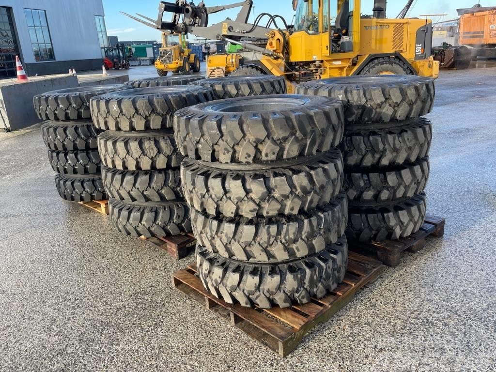  Tiron 10.00-20 Crane tires 3x sets Ratasekskavaatorid