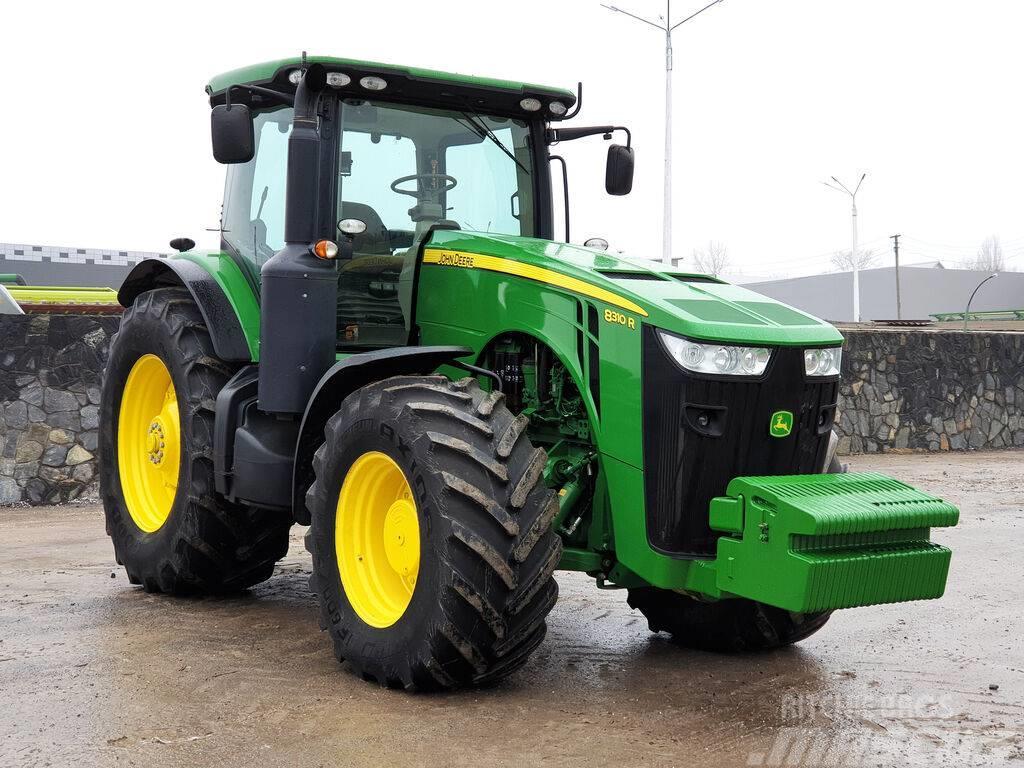 John Deere 8310 R Traktorid