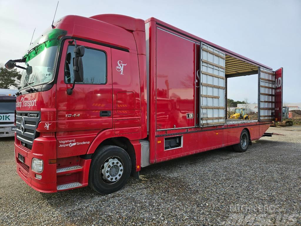 Mercedes-Benz Actros 1844 - 440HP - with lift and sideopening Furgoonautod