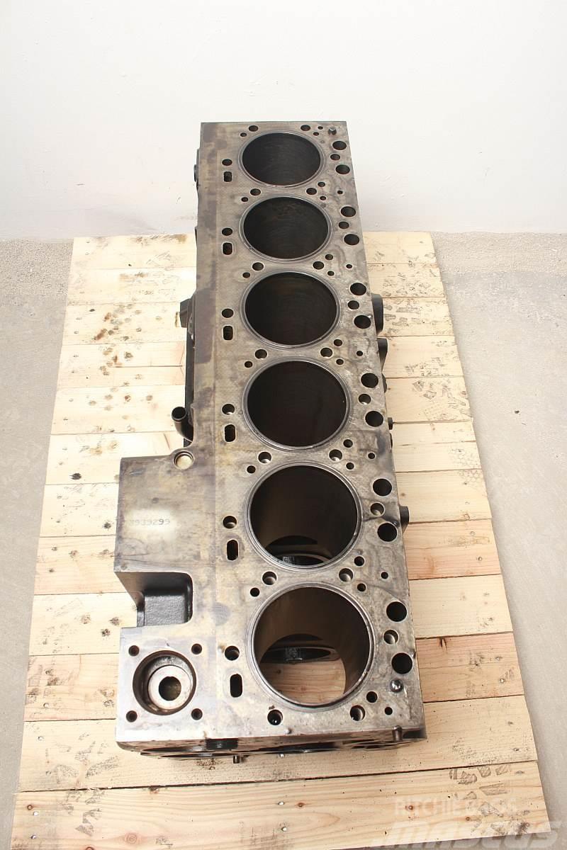 Case IH MX270 Engine Block Mootorid