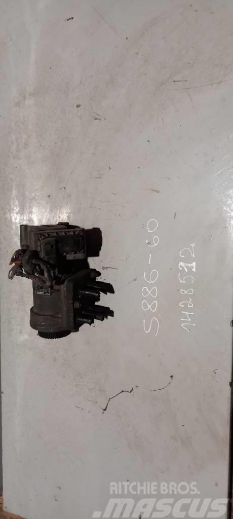 Scania R144.530 brake main valve 1428512 Pidurid