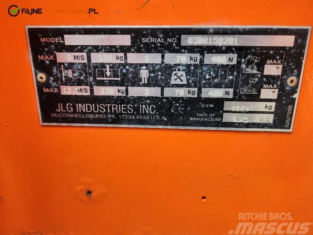 JLG M 450 AJ Iseliikuvad poomtõstukid