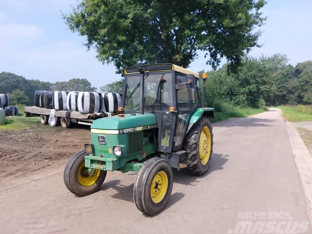 John Deere 1040 Traktorid