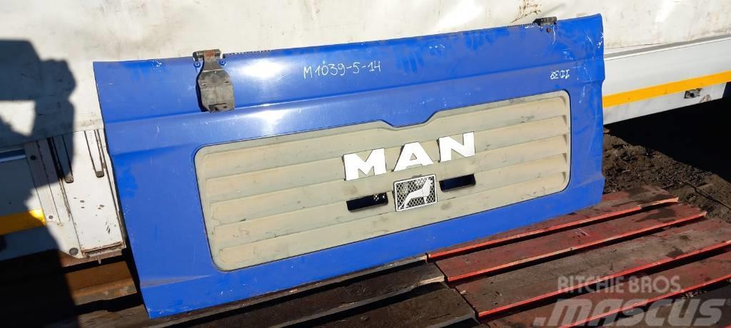 MAN TGL 10.180 81611100072 + 81611505069 Front Grille Kabiinid