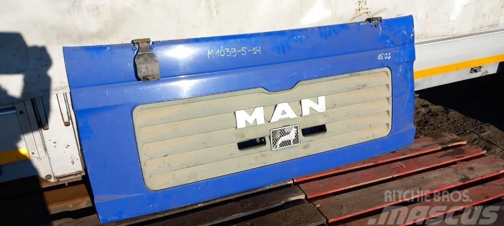MAN TGL 10.180 81611100072 + 81611505069 Front Grille Kabiinid