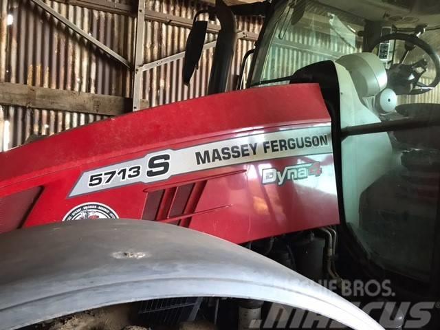Massey Ferguson 5713 Traktorid