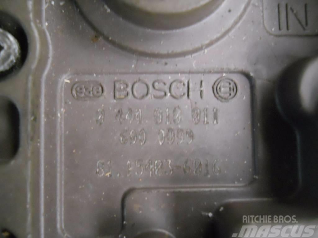 Bosch / MAN Denoxtronic / Adblue Regeleinheit 0444010011 Elektroonikaseadmed