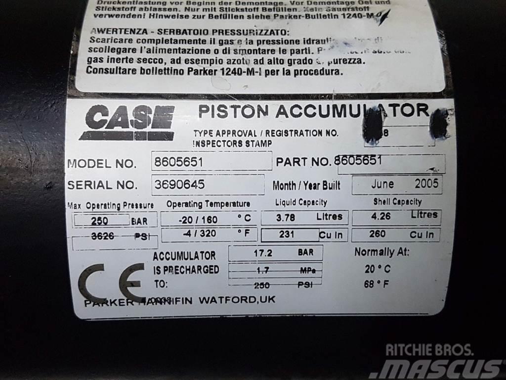 CASE 621D-8605651-Accumulator/Hydrospeicher Hüdraulika