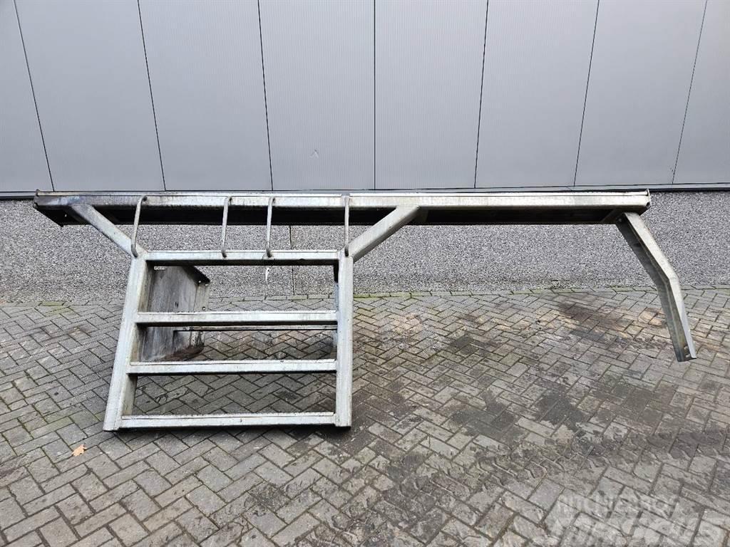 Liebherr LH80-94029453-Stair panel/Trittstufen/Traptreden Raamid