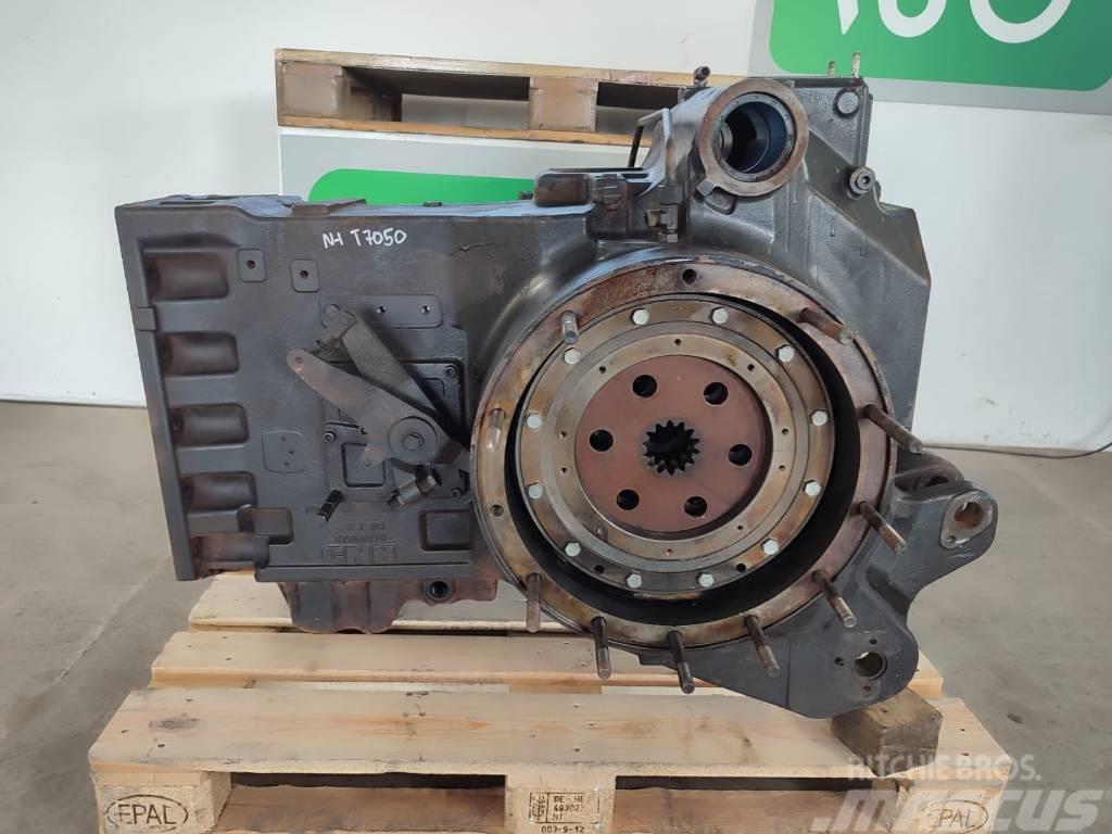 New Holland Rear differential 87650218 NEW HOLLAND T7050 Ülekandemehhanism