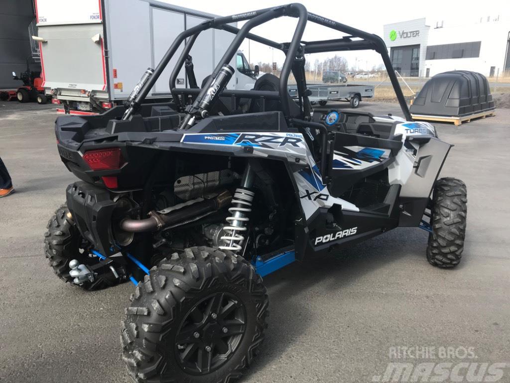 Polaris RZR 1000 ATV-d