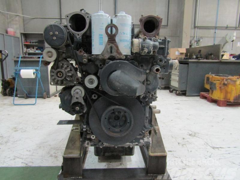 Liebherr R954C Litronic Motor D936L A6 Mootorid