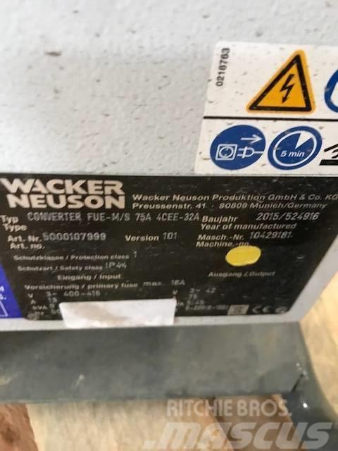 Wacker Neuson FUE-M/S 75A 4CEE-32A Betoonkivi tootmise masinad