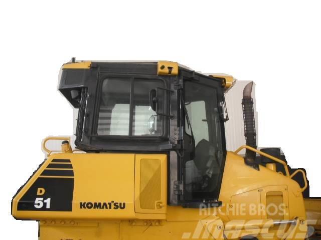 Komatsu D51 complet machine in parts Buldooserid