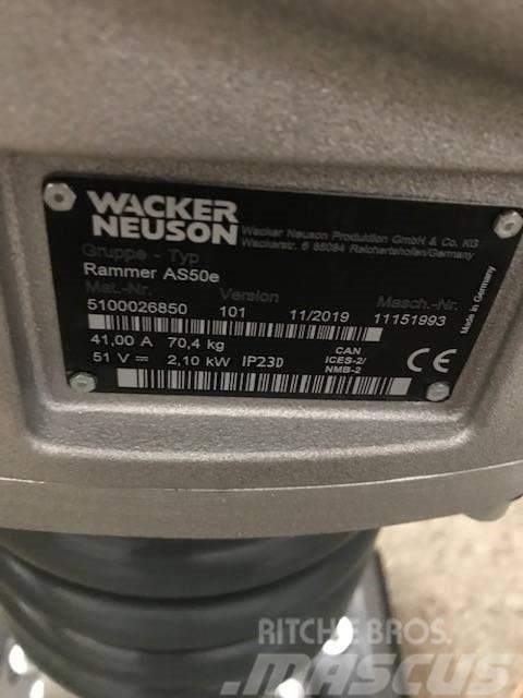 Wacker Neuson AS50e Vibroplaadid