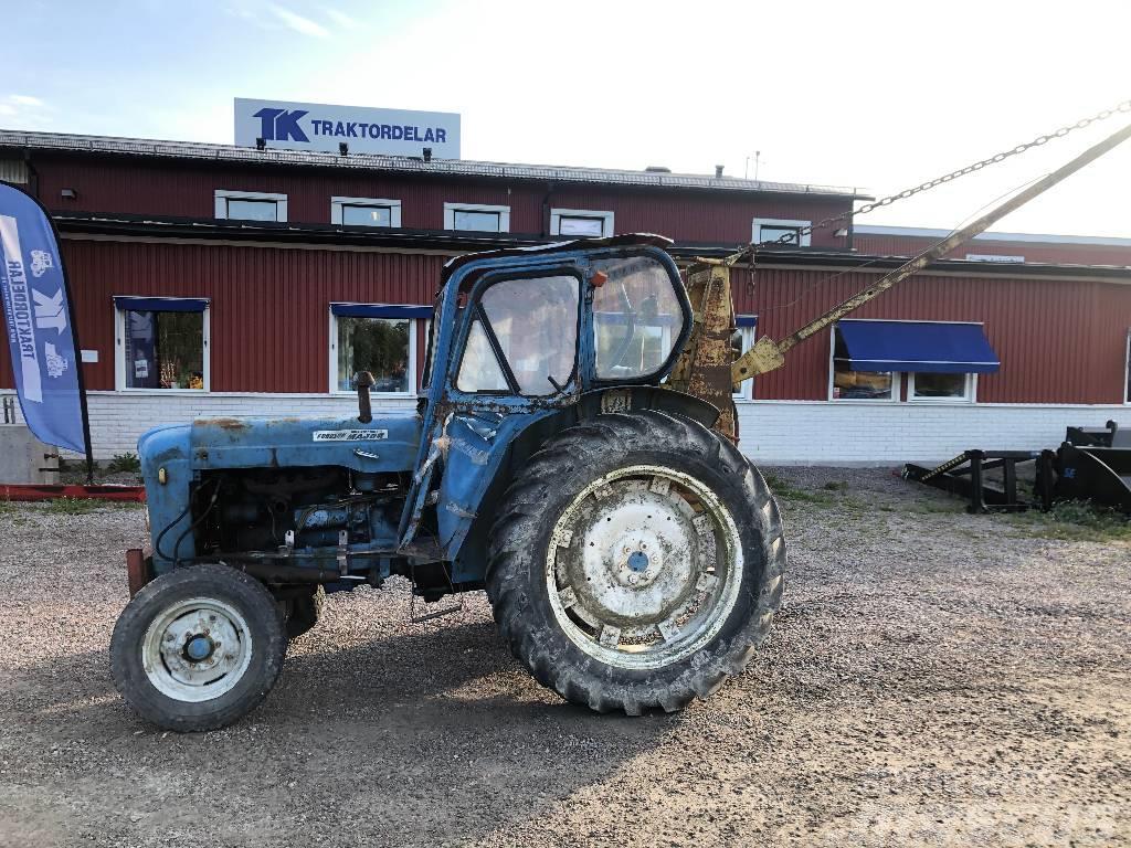 Fordson Super Major Dismantled: only spare parts Traktorid