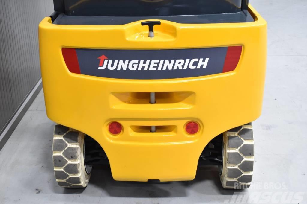 Jungheinrich EFG 320 Elektritõstukid