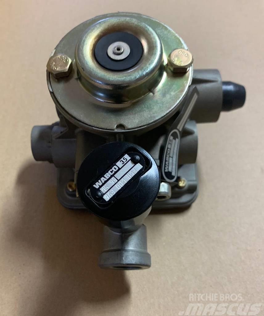 Deutz-Fahr Wabco valve VRR0535801, R0535801 Hüdraulika