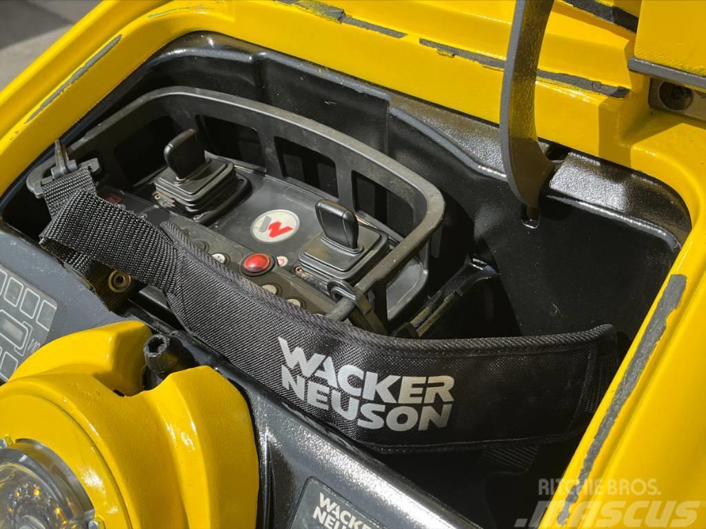 Wacker Neuson RTLX-SC 3 Pinnasetihendajad