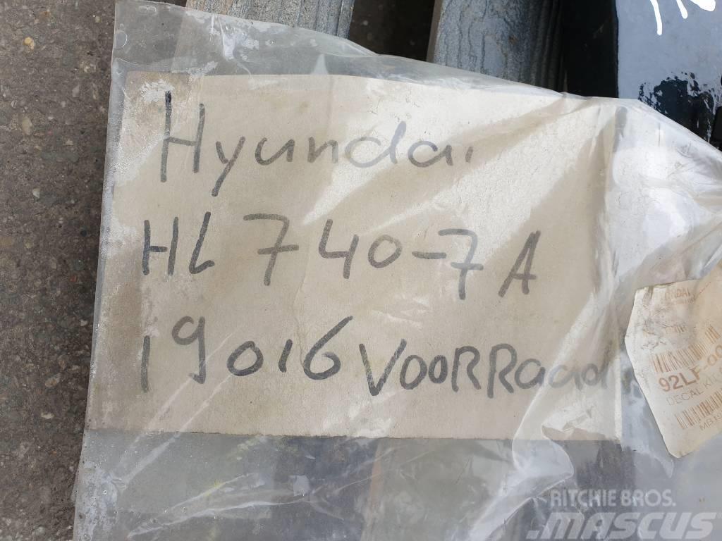 Hyundai HL740-7A bucket linkage Raamid