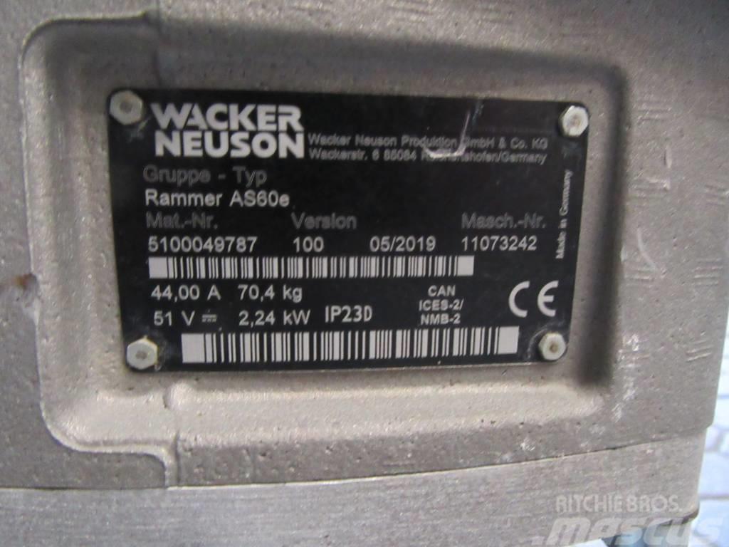 Wacker Neuson Vibrationsstampfer AS60e Vibroplaadid