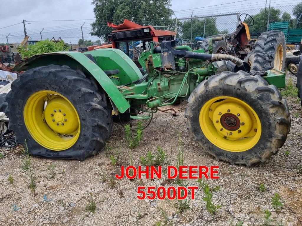John Deere 5500 N para peças (For Parts) Raamid