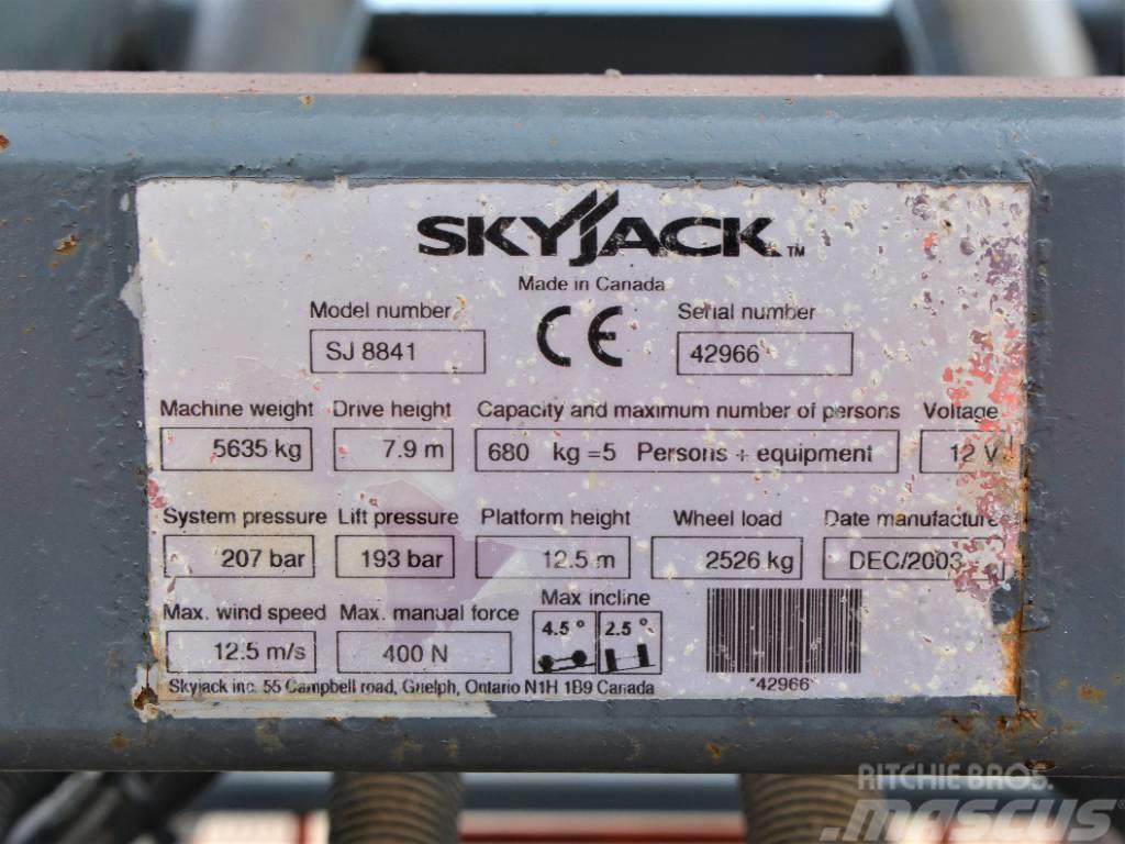 SkyJack SJ 8841 RT Käärtõstukid