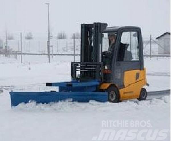  Snöblad till truck 2000 Muud lisaseadmed ja tarvikud