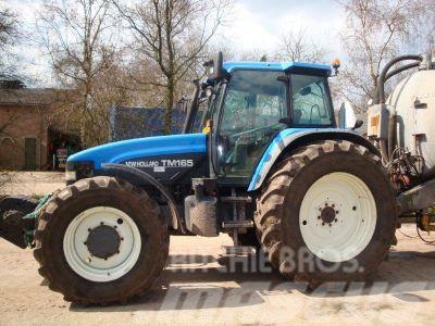 New Holland TM 165 Traktorid