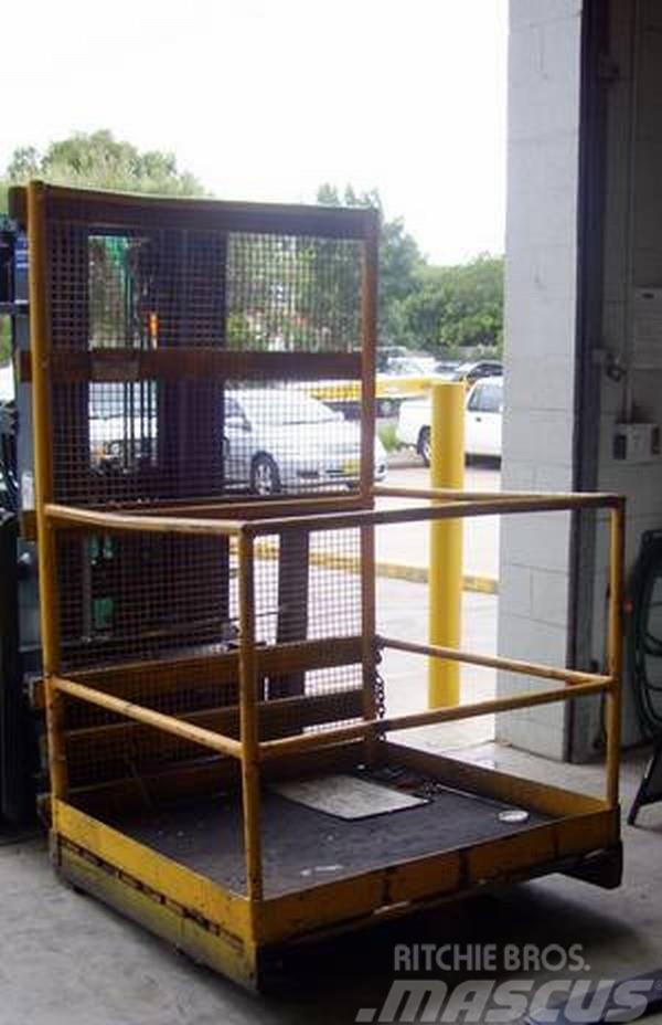  Safety Cages Muud