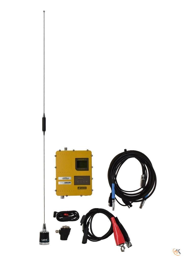 Topcon SRL-35 450-470 MHz 35 Watt External Radio Kit Muud osad