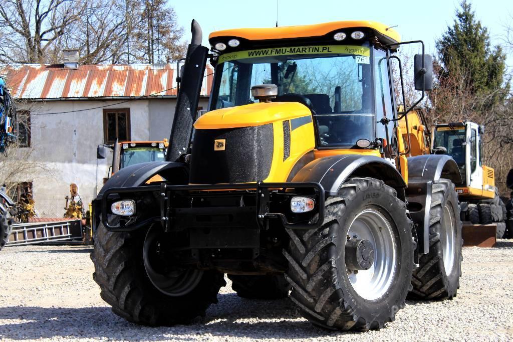 JCB Fastrac 3200 Traktorid