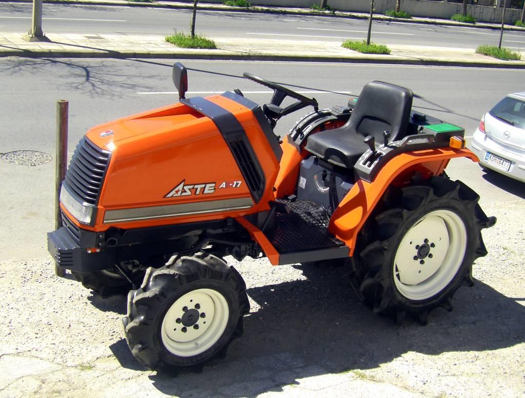 Kubota ASTE A-17 4wd Traktorid