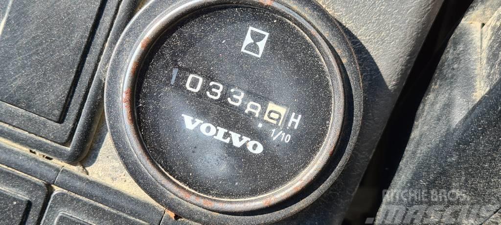 Volvo EC 290 B LC Roomikekskavaatorid