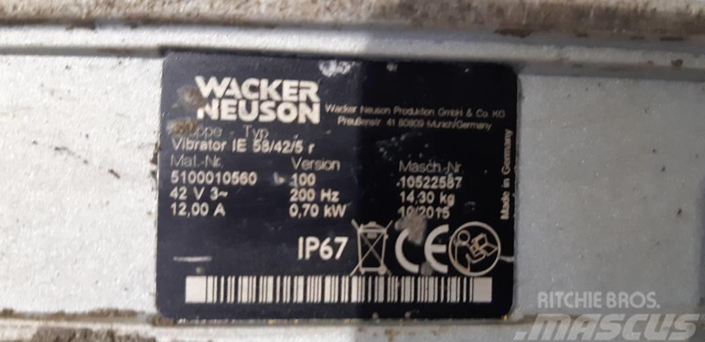 Wacker Neuson IE58/42 Betooni rakised