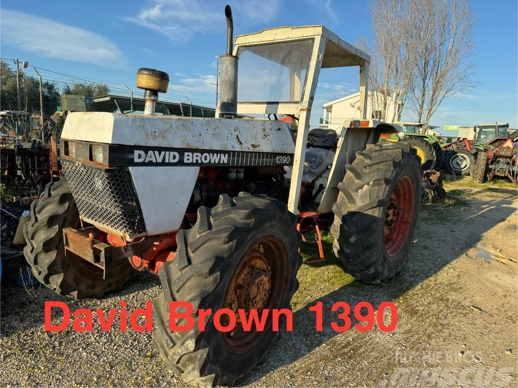 David Brown 1390 Traktorid
