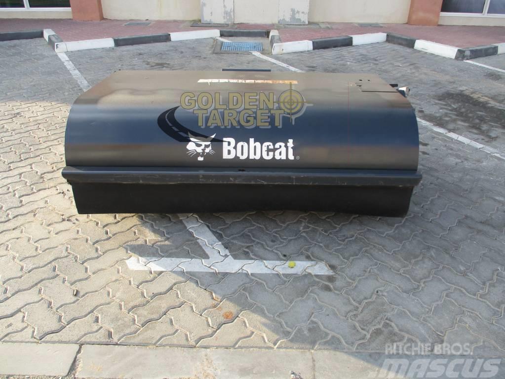 Bobcat 72 Sweeper Bucket Muud osad