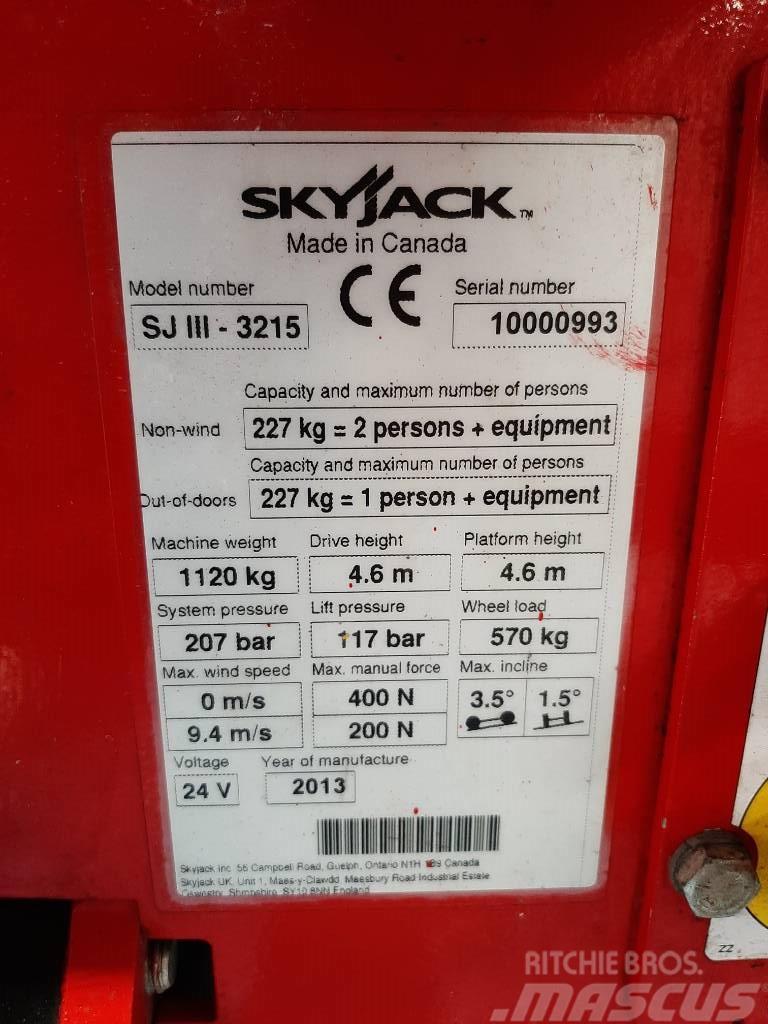 SkyJack SJIII 3215 Käärtõstukid