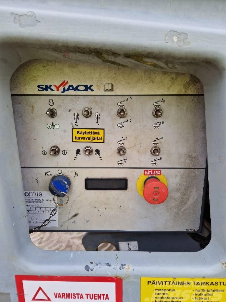 SkyJack SJ 45 T Teleskoop poomtõstukid