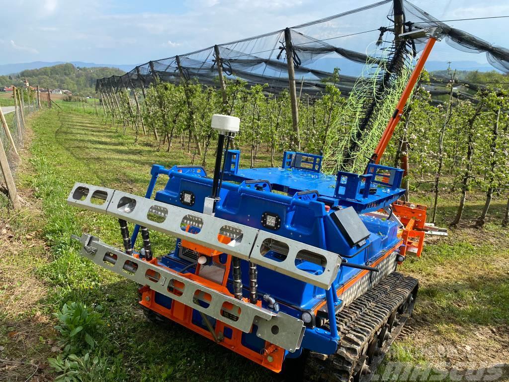  Slopehelper Robotic Farmning Attachements Muud traktoritarvikud