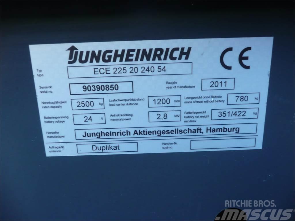 Jungheinrich ECE 225 2400X540mm Madalkomplekteerimistõstuk