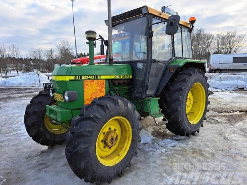John Deere 2040 4X4 Traktorid